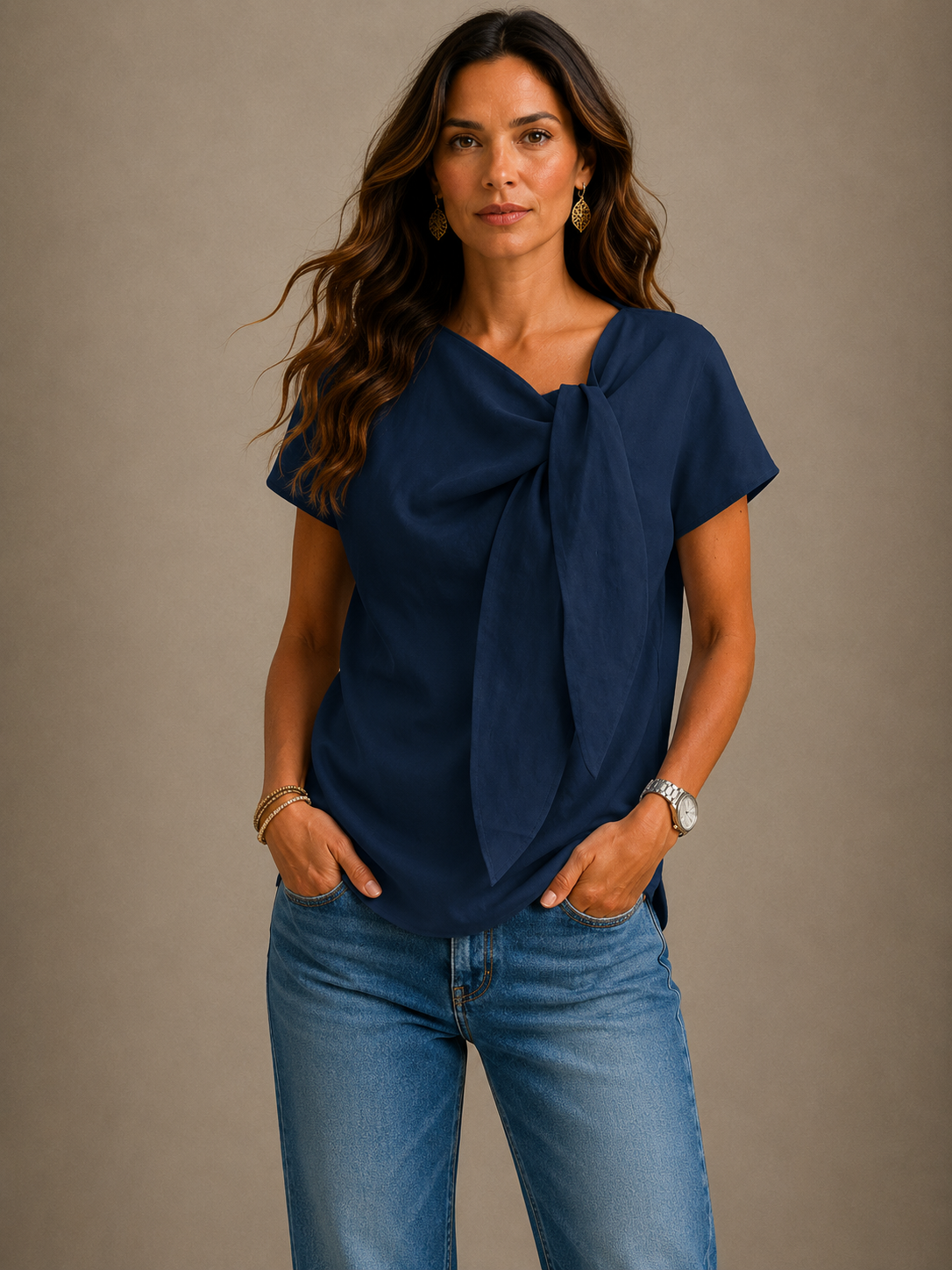 Amelia - Blusa elegante con lazo