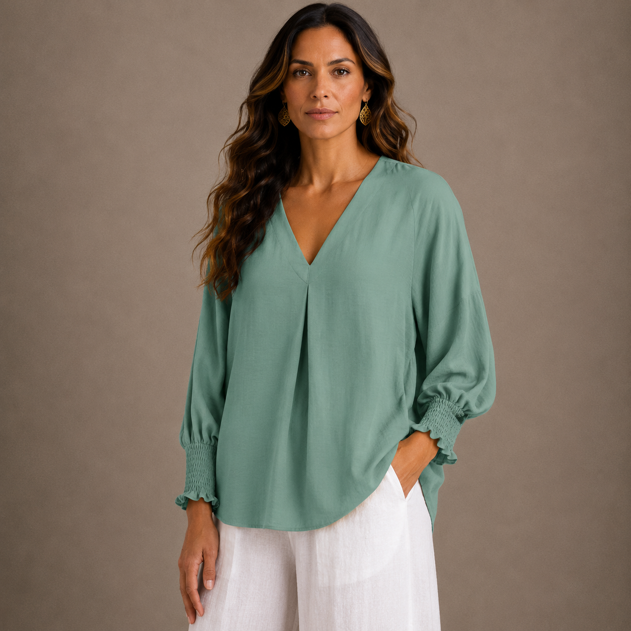 Leila – Blusa túnica clásica con escote en V