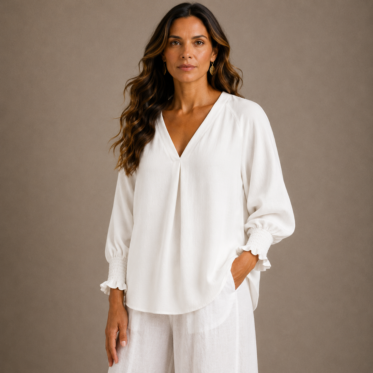 Leila – Blusa túnica clásica con escote en V