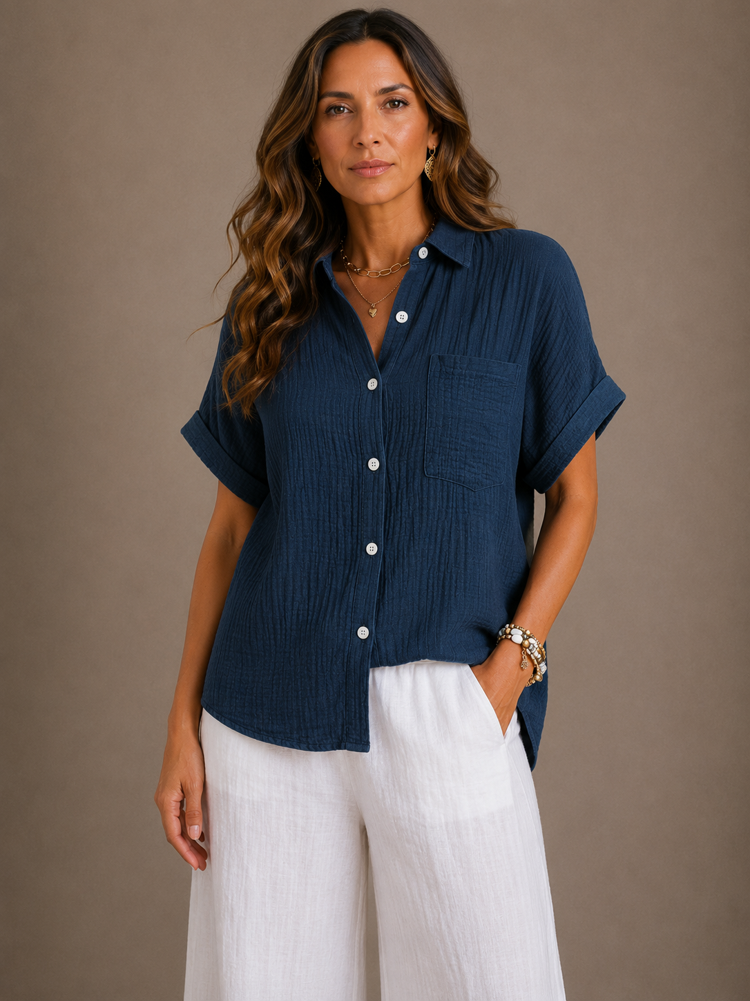 Iris - Blusa de verano abotonada con textura