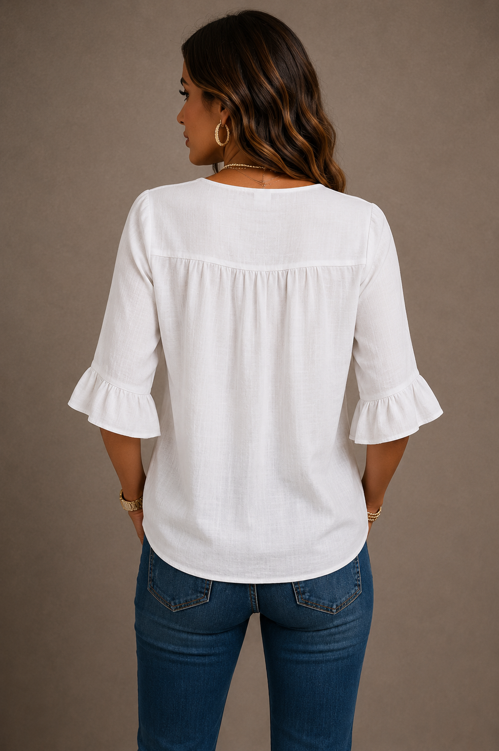 Julia - Blusa de algodón y lino liso con botones de madera y volantes
