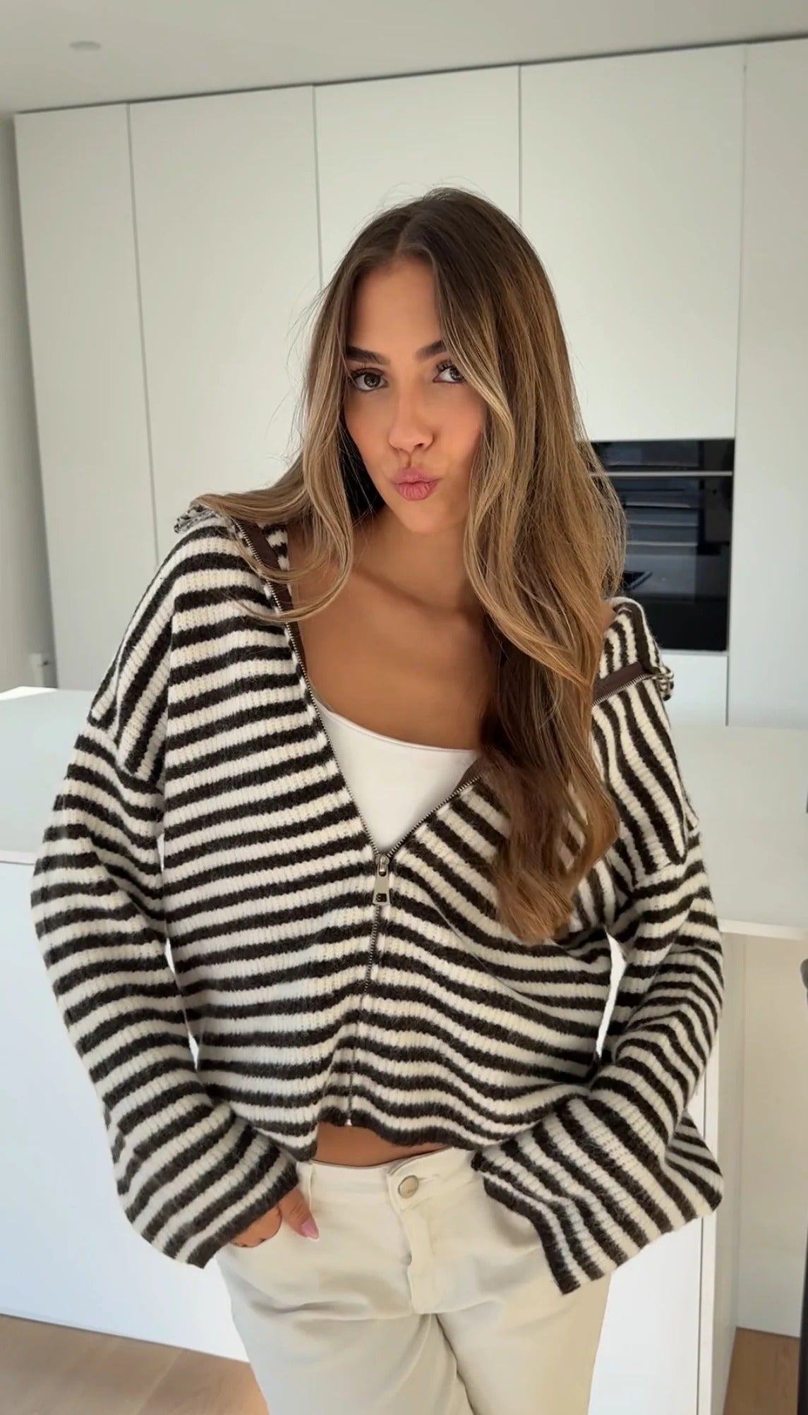 Jazmín - Chaqueta de punto a rayas con cremallera